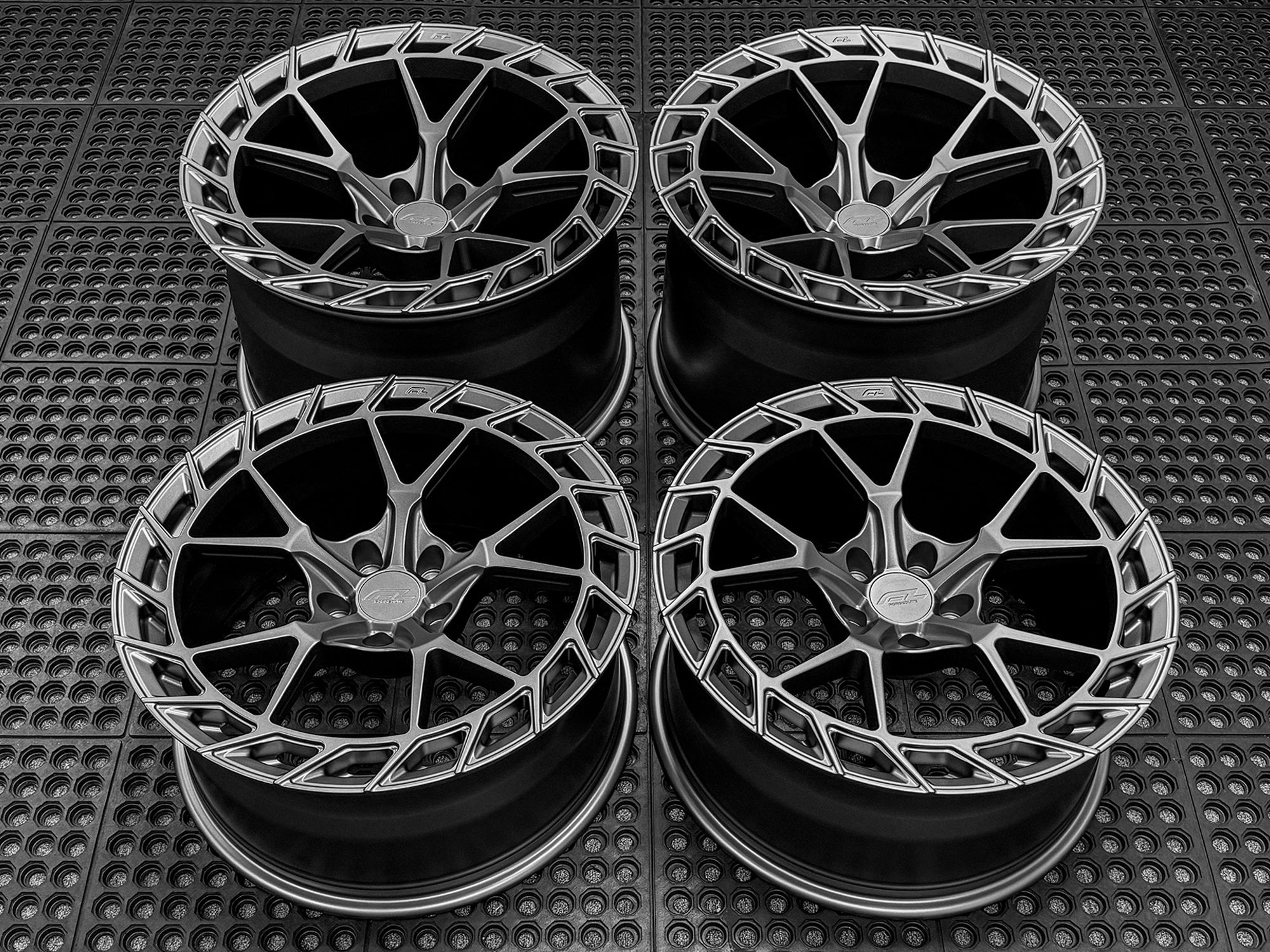 19" FORGEDLITE TF5 1PC MONOBLOCK