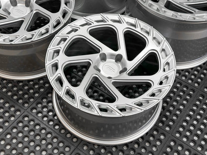 19" RENZO FORGEDLITE  TF7 1PC MONOBLOCK CUSTOM MADE - 